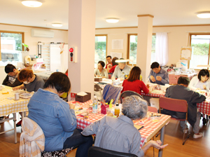 サービス名をここに入れます